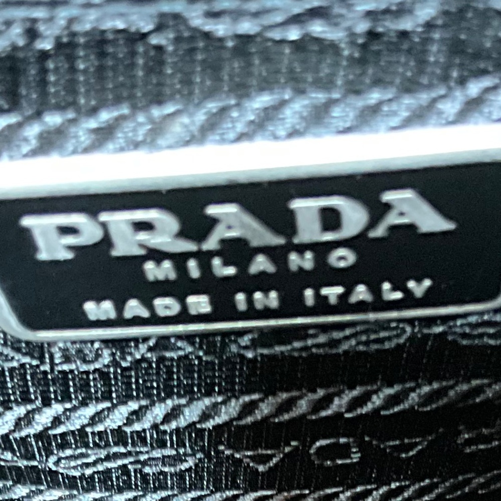 Prada gray leather tote with zipper closure.   62-H3Ab - Picture 10 of 10